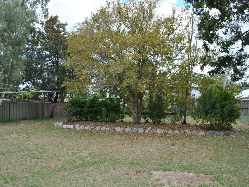 13 Barry Street, Gracemere QLD 4702