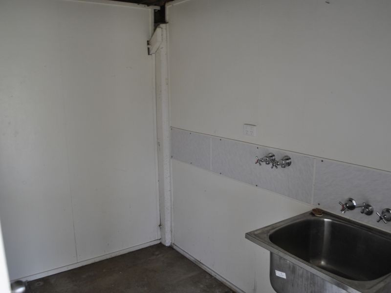 13 Barry Street, Gracemere QLD 4702