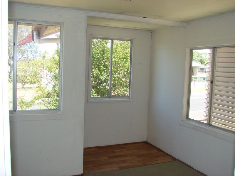 379 Murray Street, Depot Hill QLD 4700