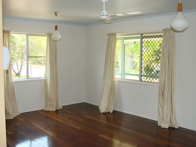 323 Blanchfield Street, Koongal QLD 4701