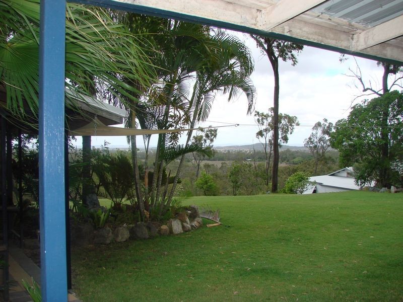1038 Belmont Road, Glendale QLD 4711