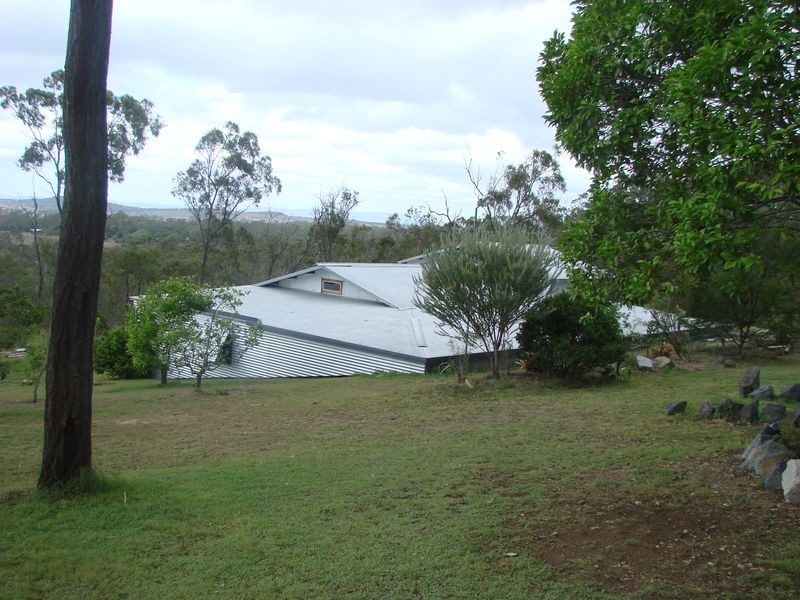 1038 Belmont Road, Glendale QLD 4711