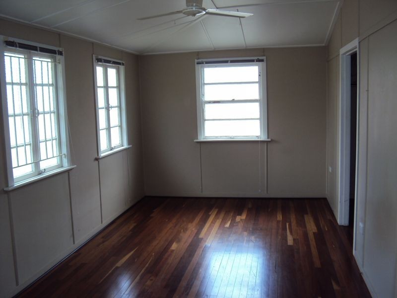 1 Meter Street, The Range QLD 4700