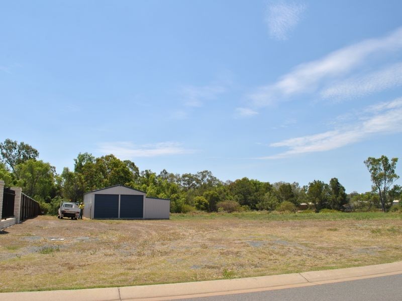 3 Stirling Drive, Rockyview QLD 4701