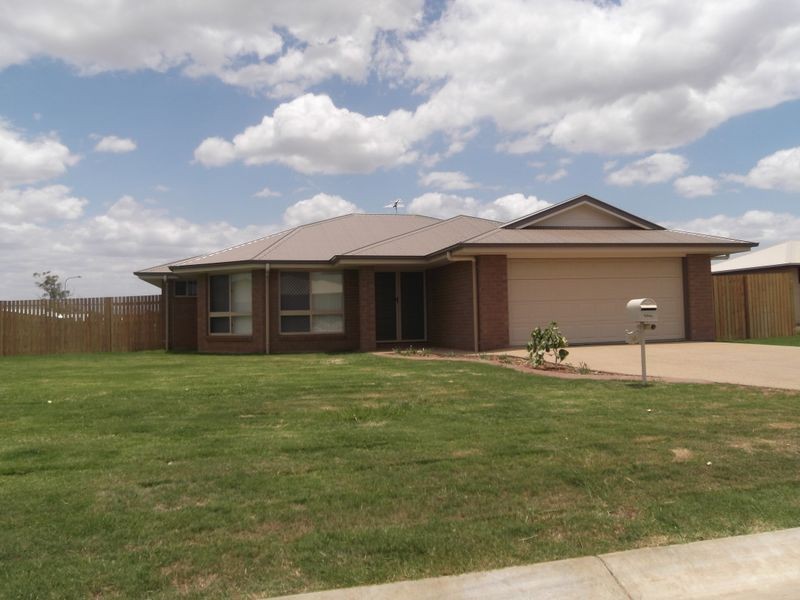 20 Jane Crescent, Gracemere QLD 4702