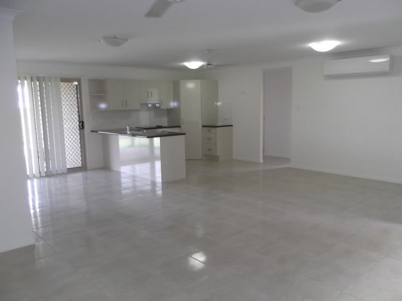 20 Jane Crescent, Gracemere QLD 4702