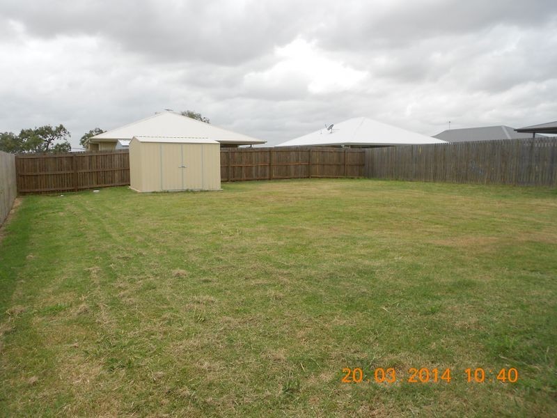 8 Press Court, Gracemere QLD 4702