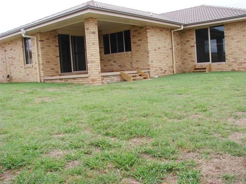 7 Premier Court, Gracemere QLD 4702