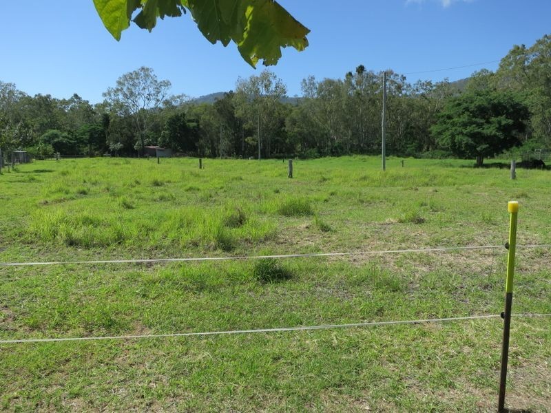 12 Gum Tree Avenue, Bouldercombe QLD 4702