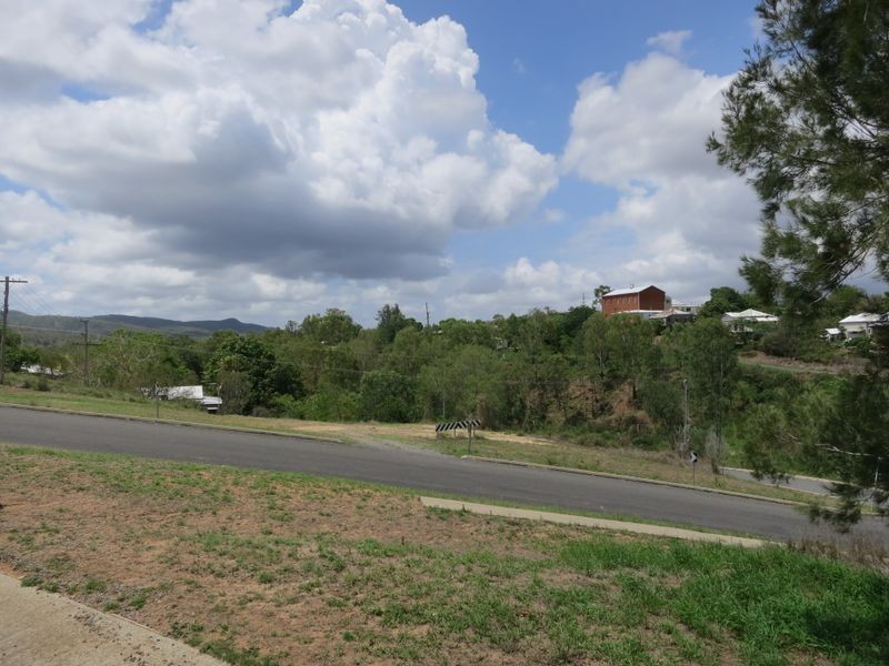18 Hall Street South, Mount Morgan QLD 4714