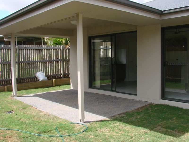 2/4 Mallet Close, Gracemere QLD 4702