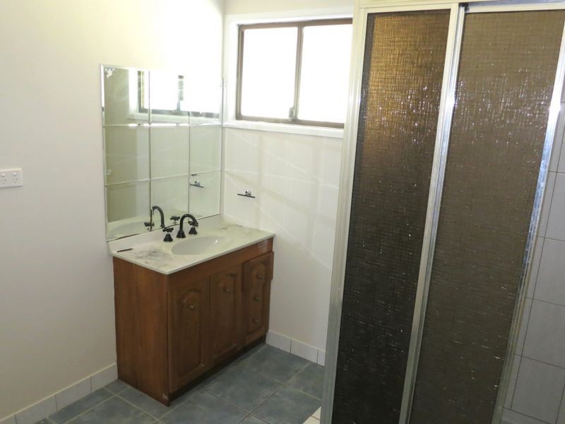 2028 Emu Park Road, Tungamull QLD 4702