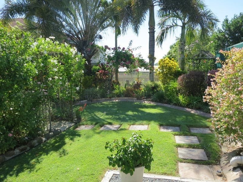 18 Sunrise Crescent, Gracemere QLD 4702