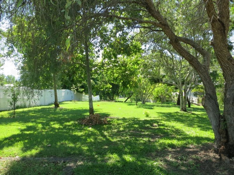 18 Sunrise Crescent, Gracemere QLD 4702