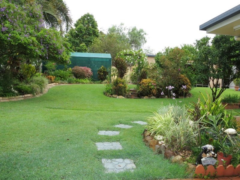 18 Sunrise Crescent, Gracemere QLD 4702