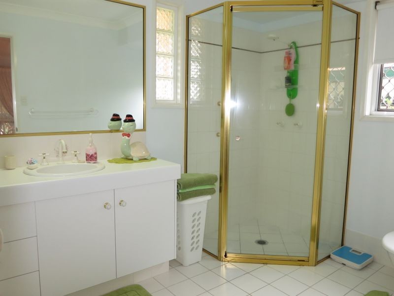18 Sunrise Crescent, Gracemere QLD 4702
