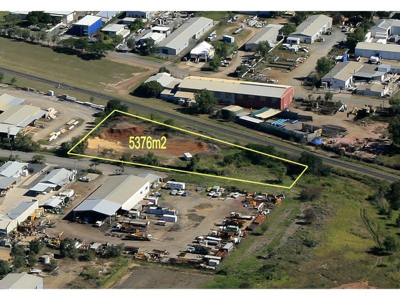 27 Chappell Street, Kawana QLD 4701