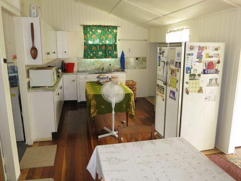 43 Dee Street, Mount Morgan QLD 4714
