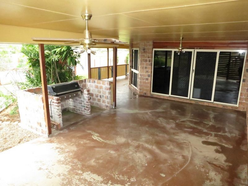 24 Sturt Drive, Glendale QLD 4711