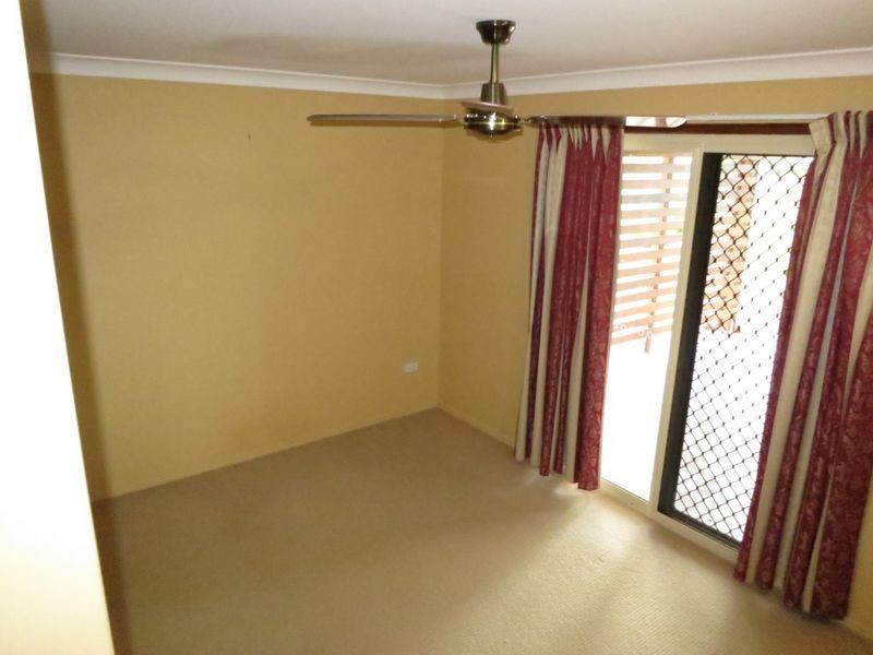 24 Sturt Drive, Glendale QLD 4711