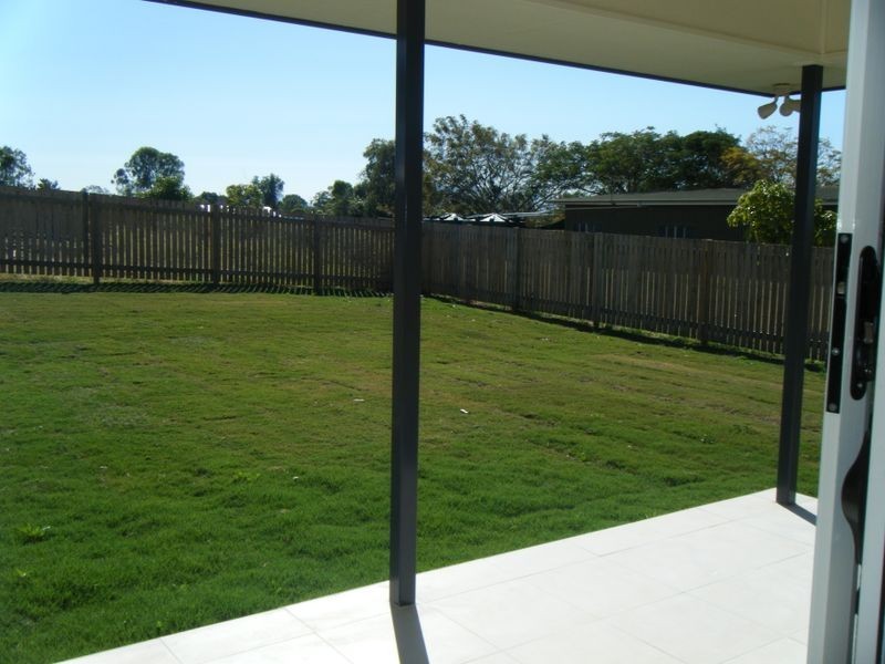 17 Webster Street, Gracemere QLD 4702