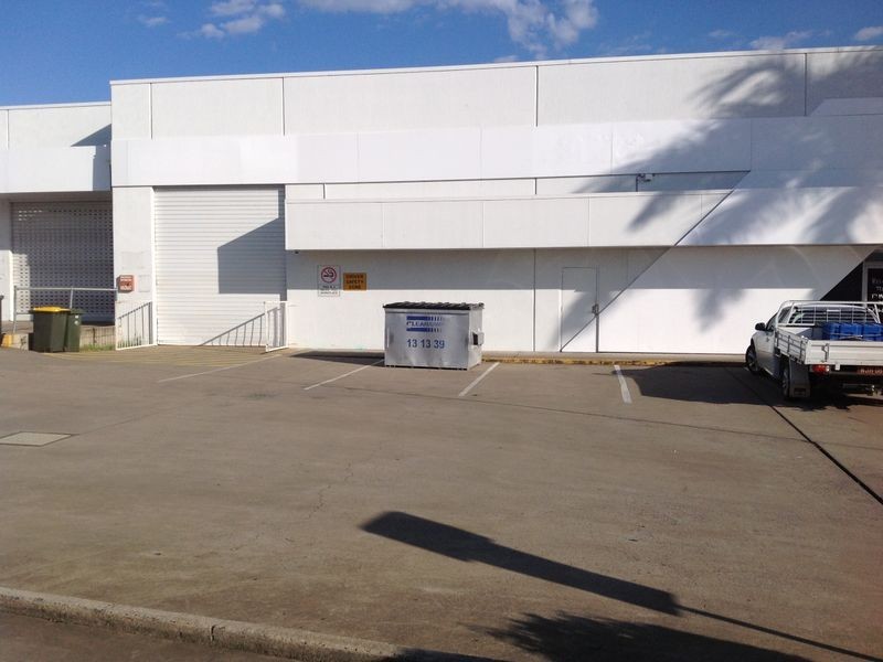 415 Yaamba Road, Park Avenue QLD 4701