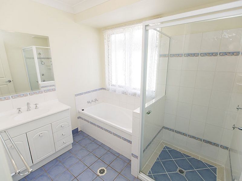 125 Donovan Crescent, Gracemere QLD 4702