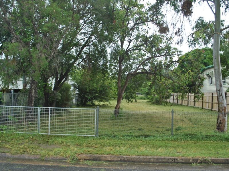 25 Rose Street, Koongal QLD 4701