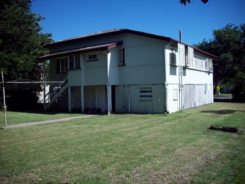 20 Henderson Street, Park Avenue QLD 4701