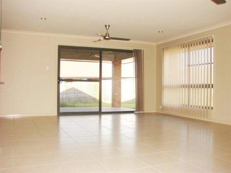 3 Flinders Court, Gracemere QLD 4702