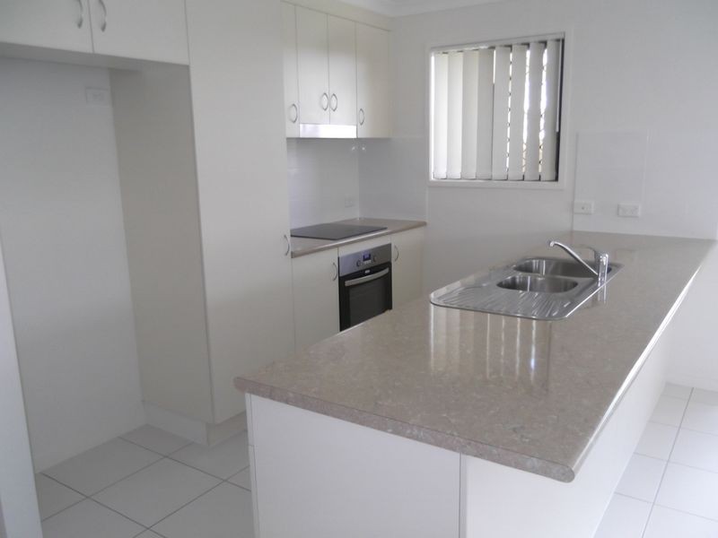 3 Denney Street, Gracemere QLD 4702
