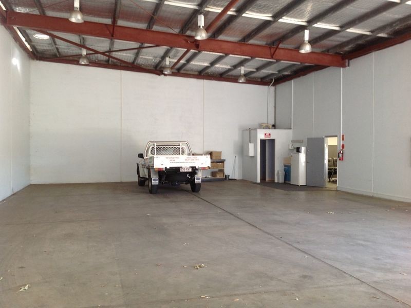 15 Quinn Street, Kawana QLD 4701