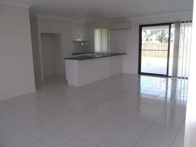 39 Amy Street, Gracemere QLD 4702