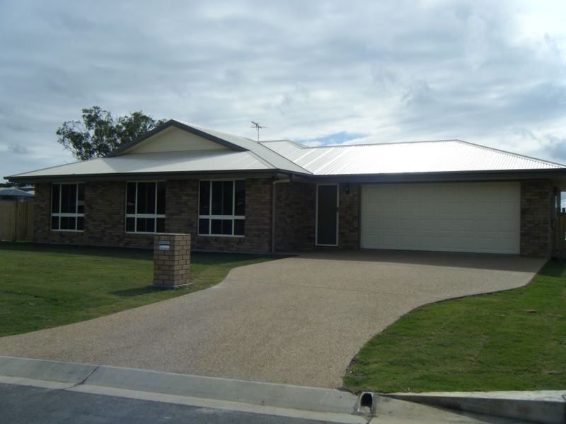 27 Riley Street, Gracemere QLD 4702