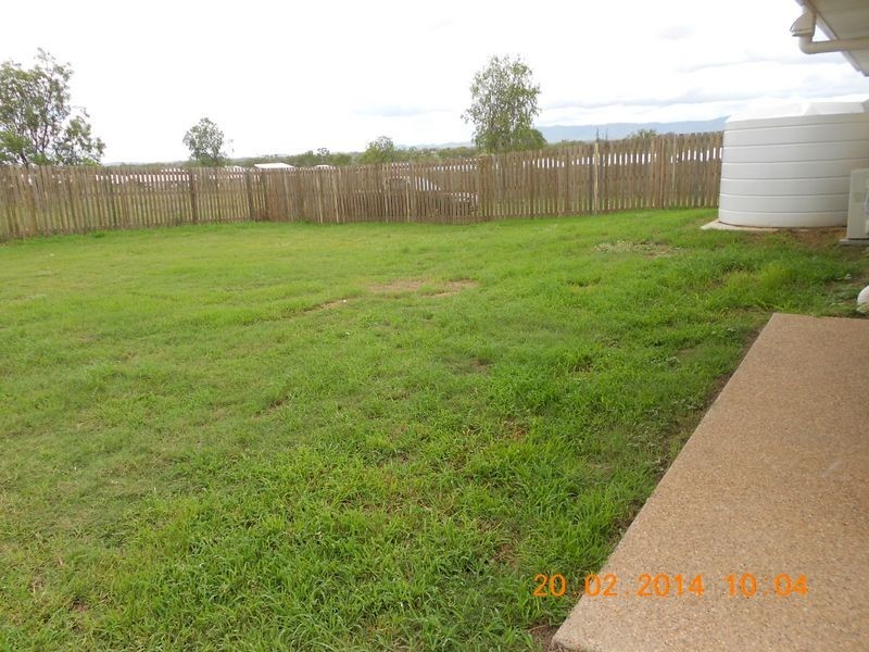 13 Taramoore Road, Gracemere QLD 4702