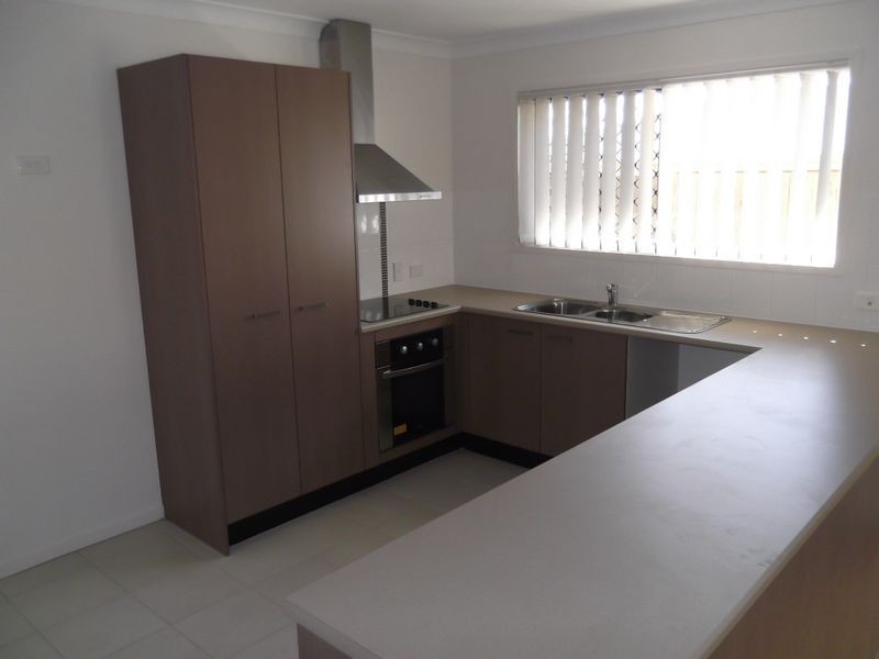 3/50 Arthur Street, Gracemere QLD 4702