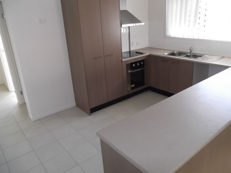 3/50 Arthur Street, Gracemere QLD 4702