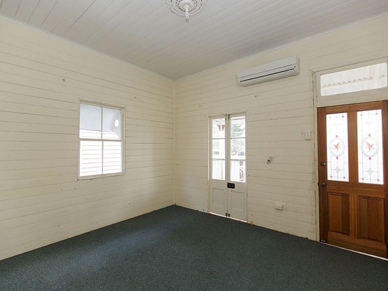89 Nobbs Street, Berserker QLD 4701