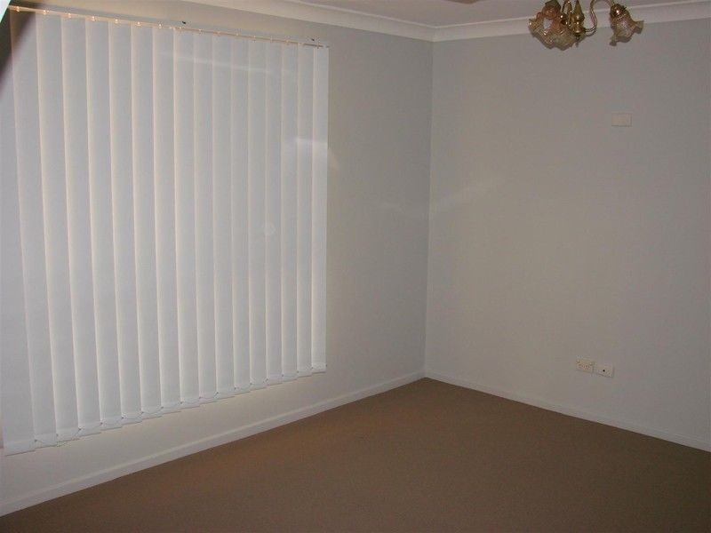33 Labanka Crescent, Gracemere QLD 4702