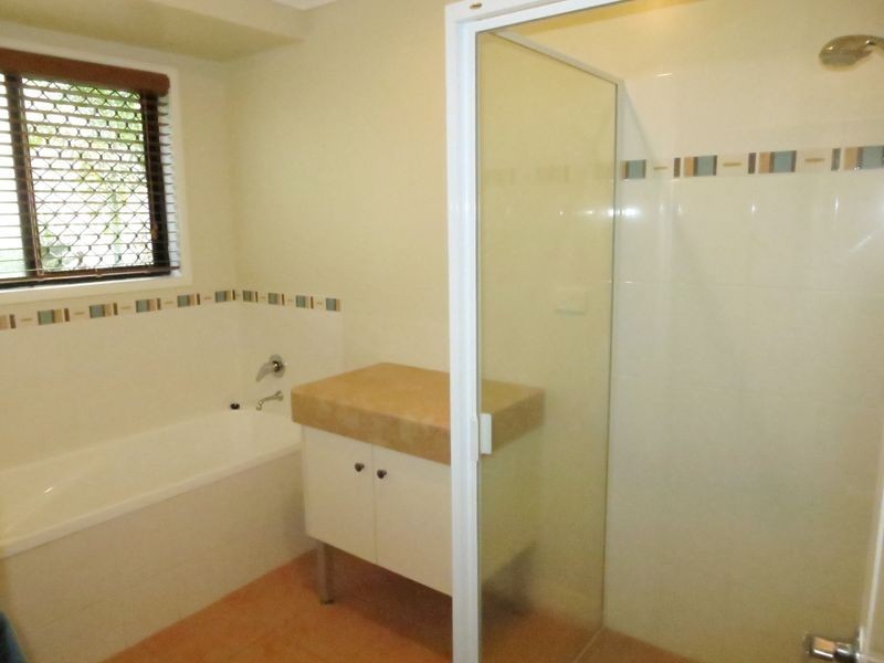 84 Windsor Street, Gracemere QLD 4702