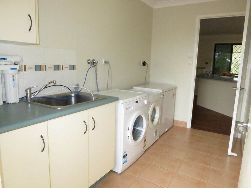 84 Windsor Street, Gracemere QLD 4702