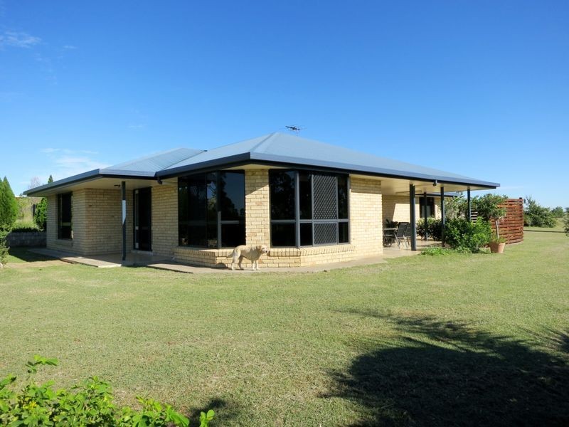 84 Windsor Street, Gracemere QLD 4702