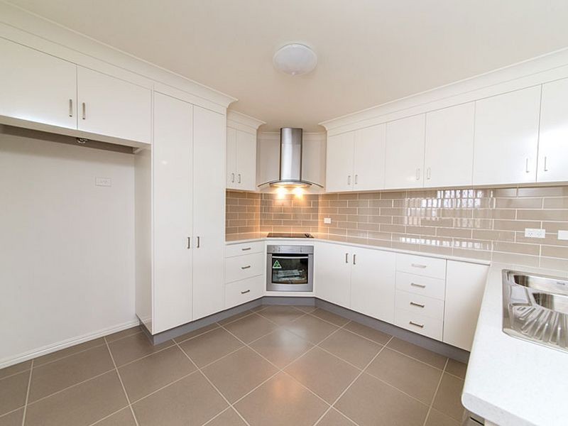 70 Leichhardt Drive, Gracemere QLD 4702