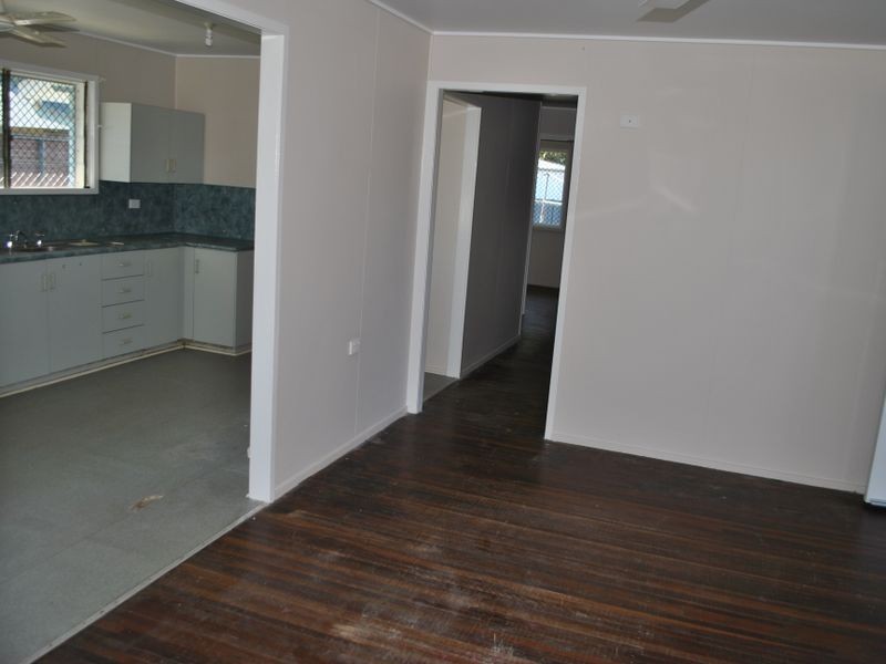 273 Fisher Street, Koongal QLD 4701