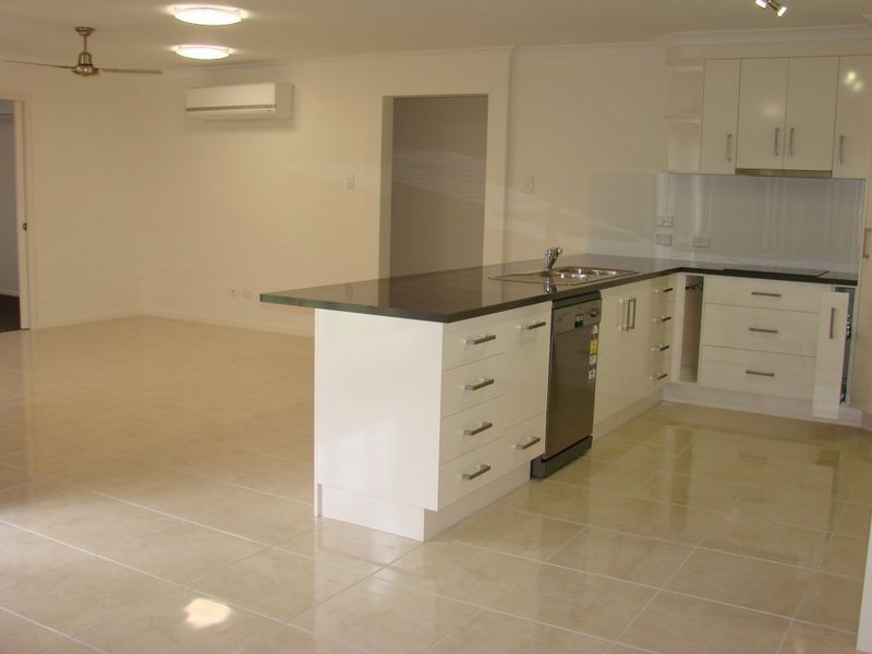 39 Jamie Crescent, Gracemere QLD 4702