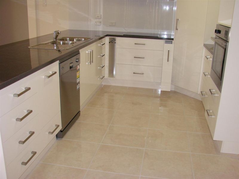 39 Jamie Crescent, Gracemere QLD 4702