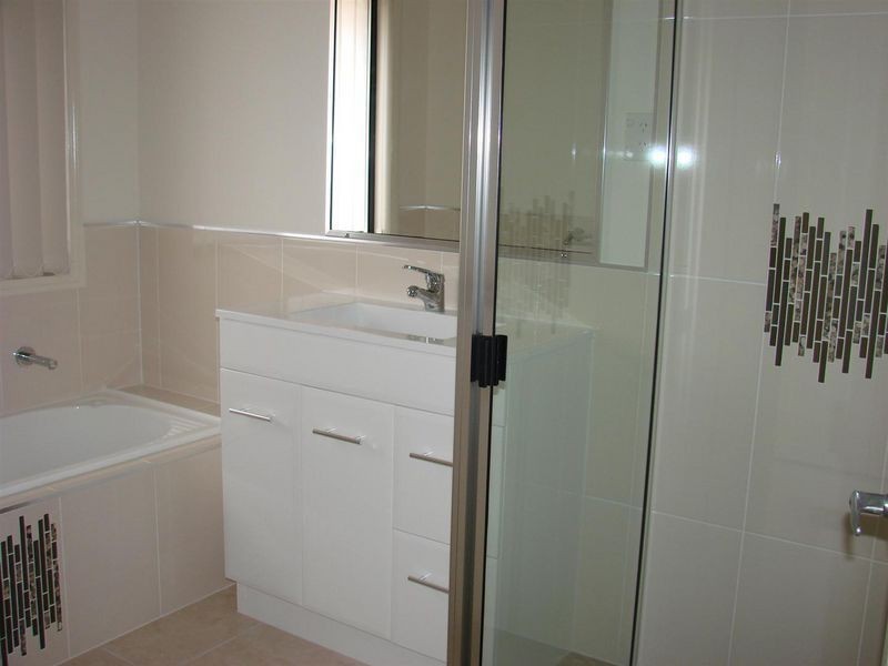 39 Jamie Crescent, Gracemere QLD 4702