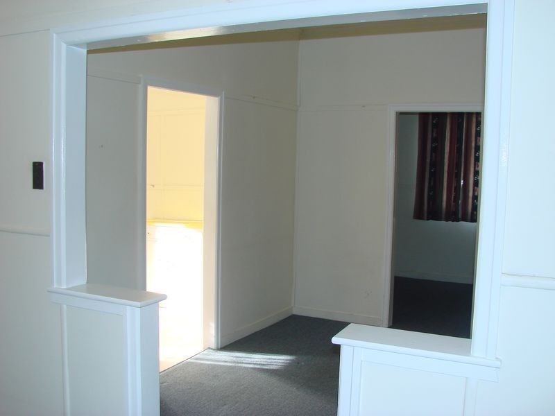 216 Denham Street, The Range QLD 4700