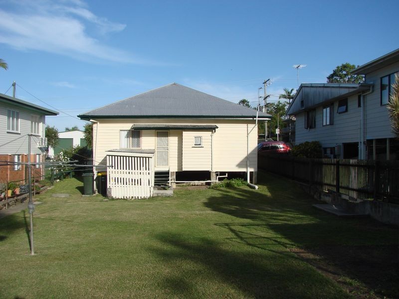 216 Denham Street, The Range QLD 4700
