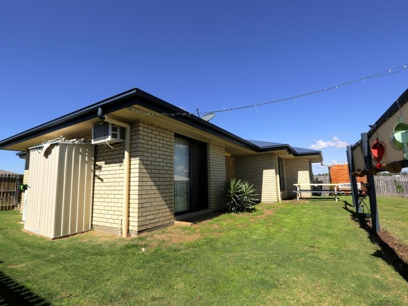 8 Emery Street, Gracemere QLD 4702